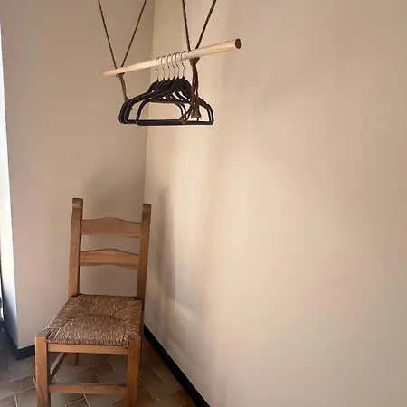 Semesterbostad Vigne - On A Vineyard, Overlooking The Vines In 2 Bedroomed Savigne